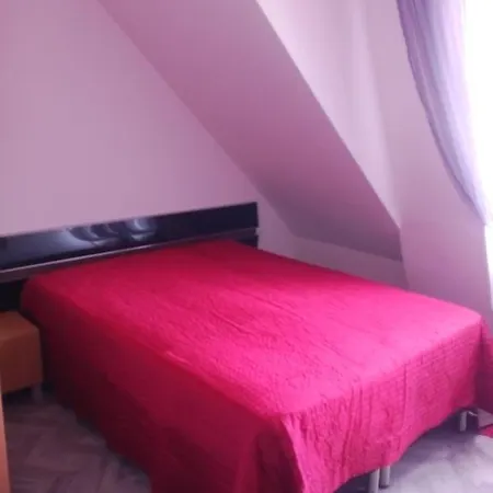 Ema Apartment